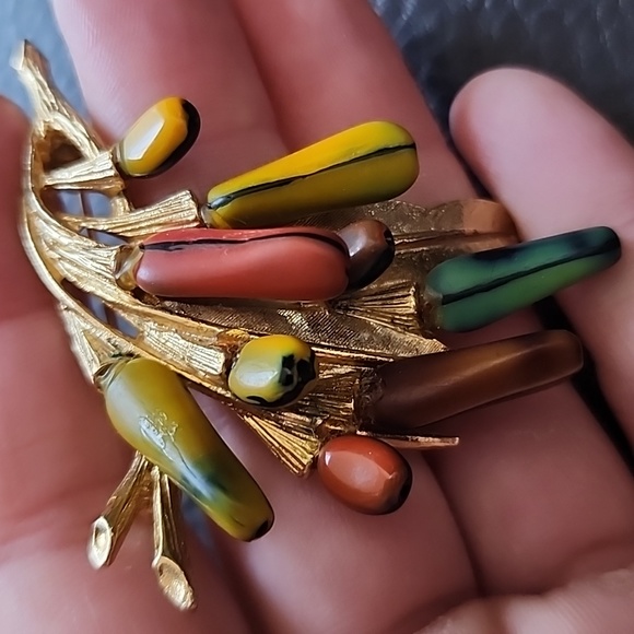 VTG ART brooch - Picture 7 of 10